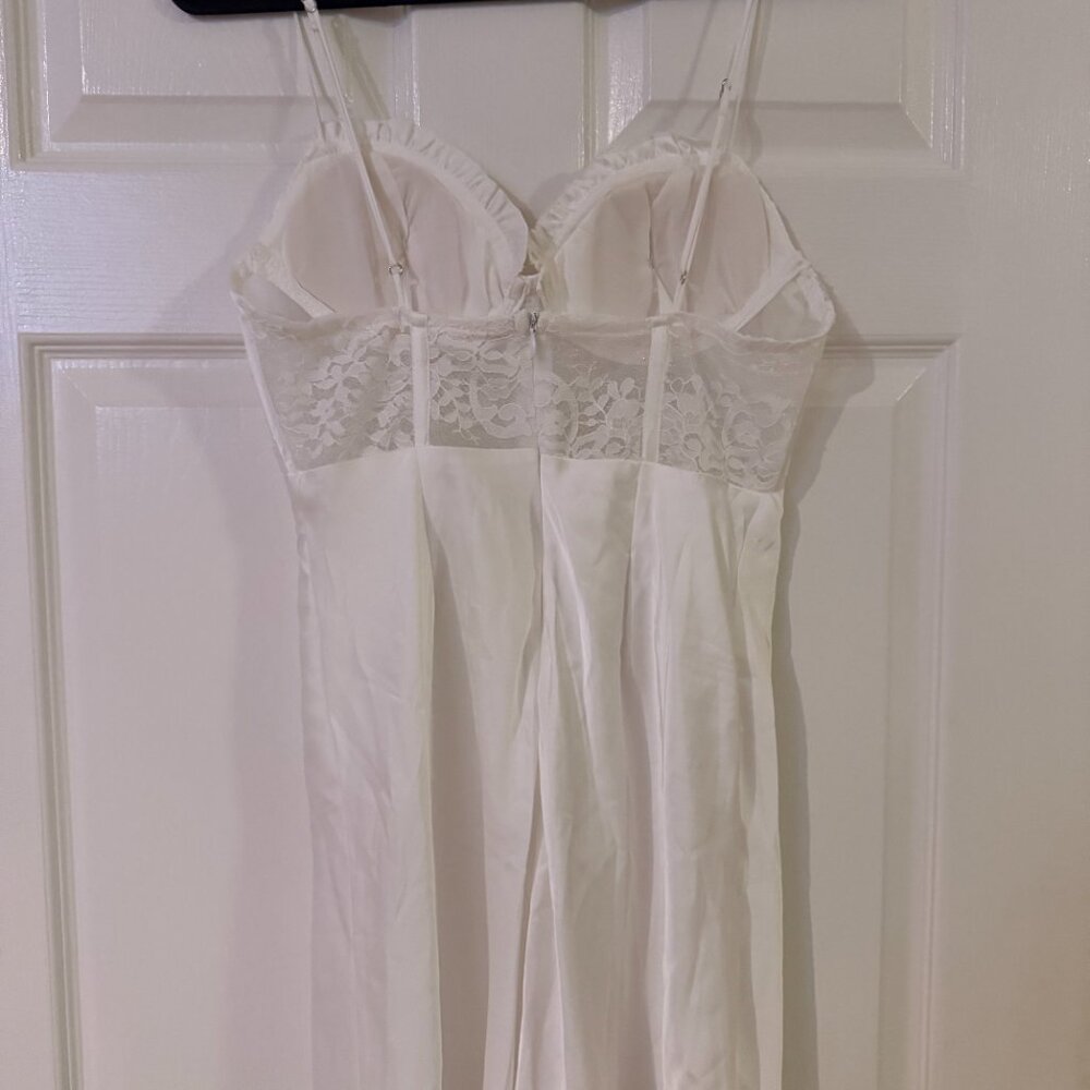 White Corset Mini Dress – Size Medium - Picture 2 of 3